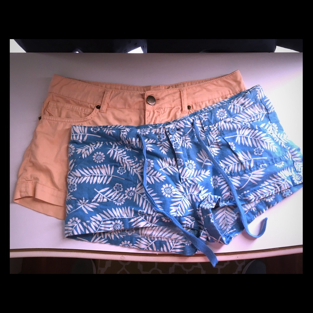 Short shorts! Pre-bundled. Pink, sz 27. Blue sz 9.